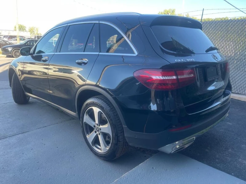 Mercedes-Benz GLC 300 * CARFAX * ЦЕНА ДО БГ, снимка 6 - Автомобили и джипове - 52877147