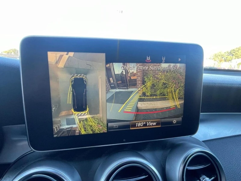 Mercedes-Benz GLC 300 * CARFAX * ЦЕНА ДО БГ, снимка 14 - Автомобили и джипове - 52877147