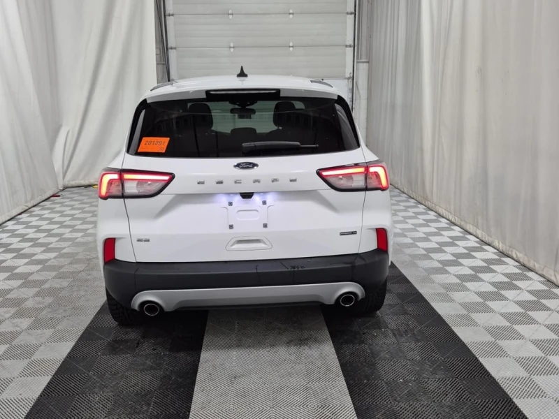 Ford Escape * SE HYBRID * CARFAX * ЦЕНА ДО БГ, снимка 5 - Автомобили и джипове - 52878103