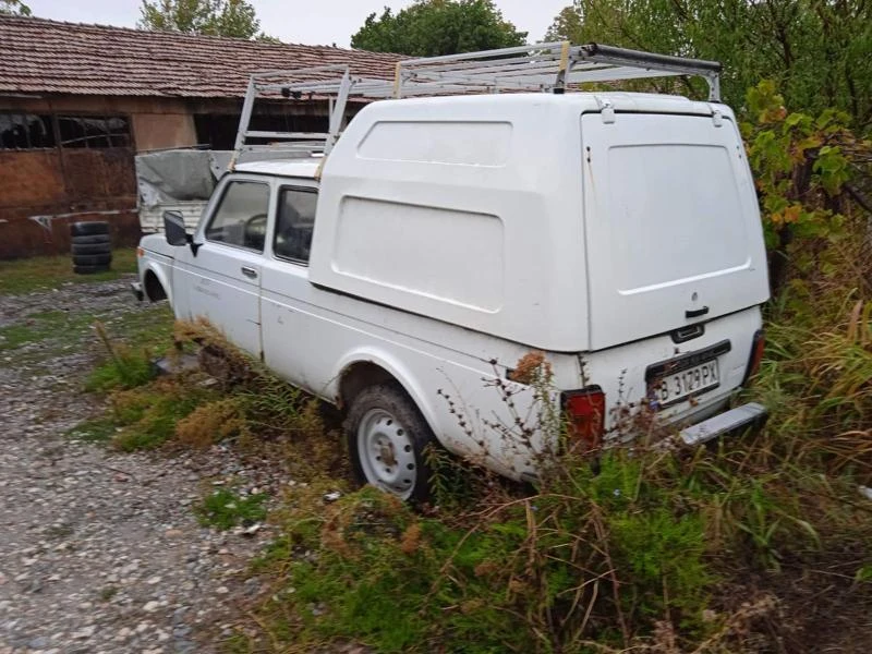 Lada Niva 1.7, снимка 2 - Автомобили и джипове - 34444221