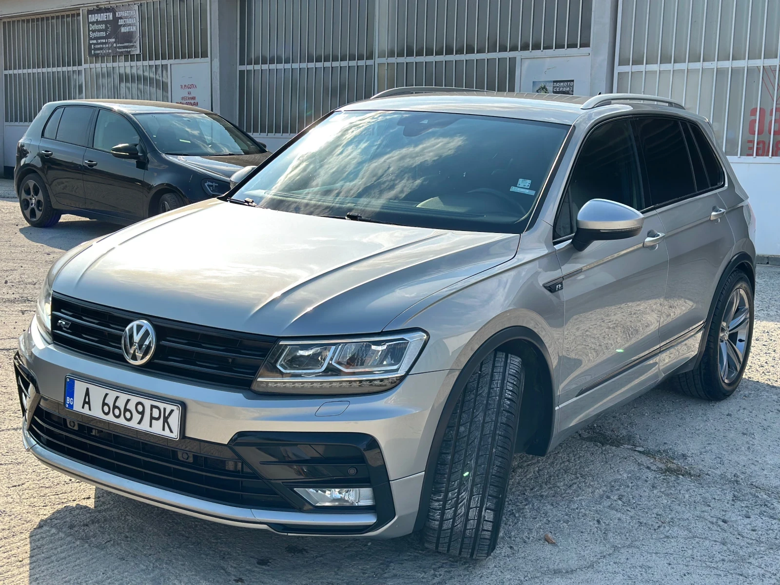VW Tiguan 2.0 150к.с - изображение 2