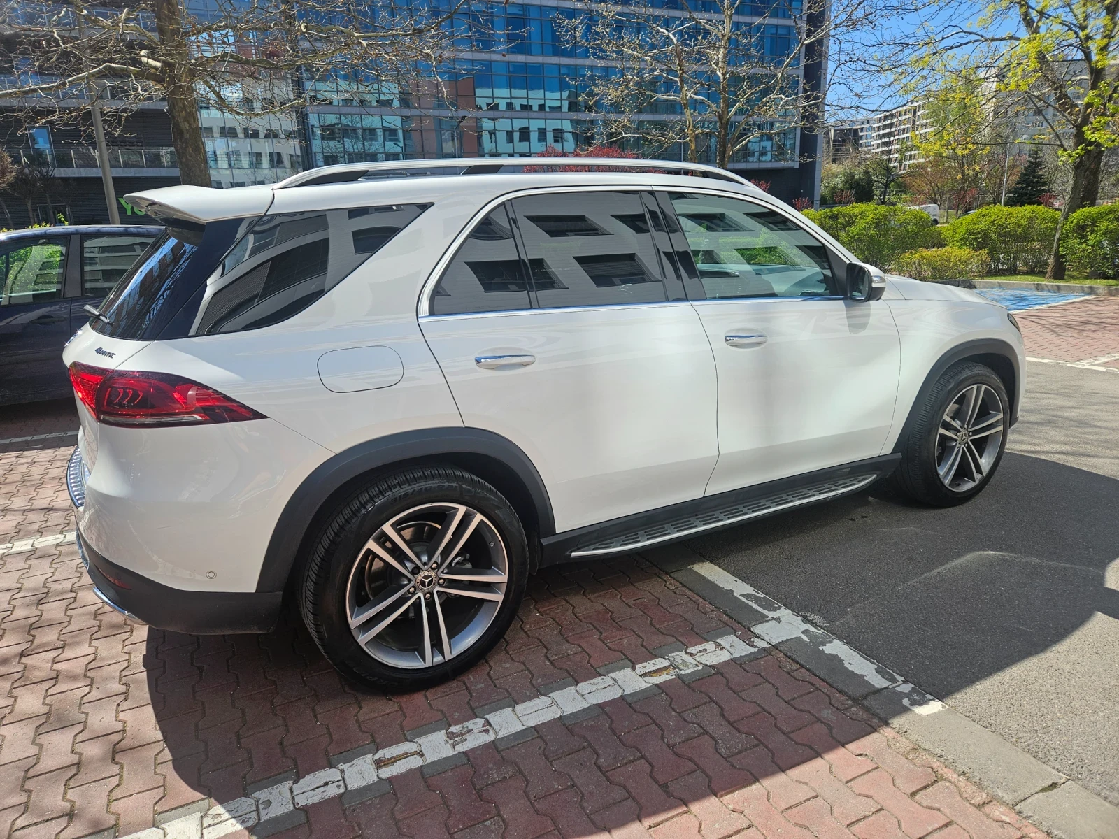 Mercedes-Benz GLE 350  - изображение 3