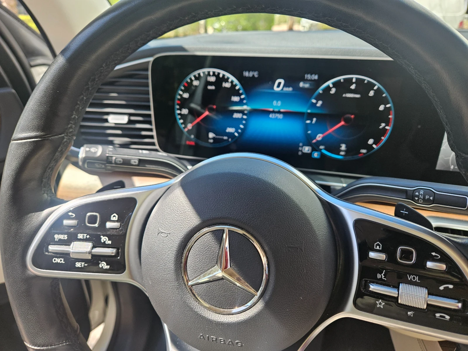 Mercedes-Benz GLE 350  - изображение 6