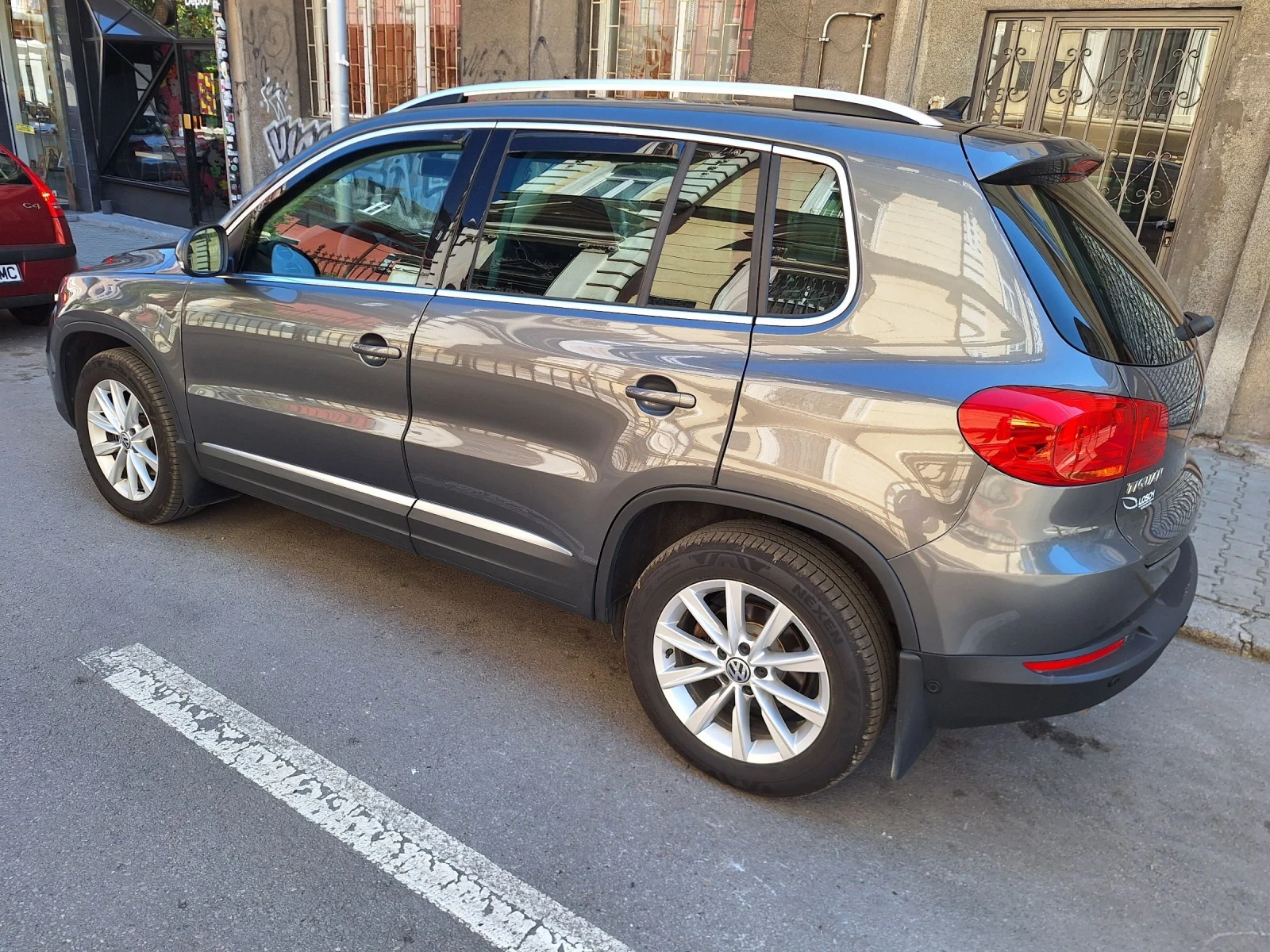 VW Tiguan  - изображение 2