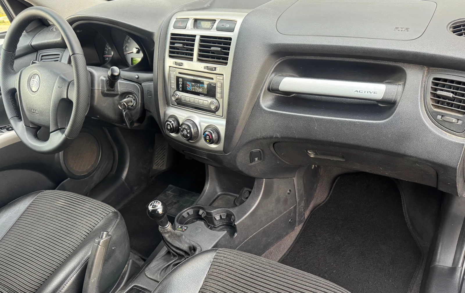 Kia Sportage 2, 0i GPL/b, 141ps, 4x4, Italy, климатр., мулти, е - изображение 9