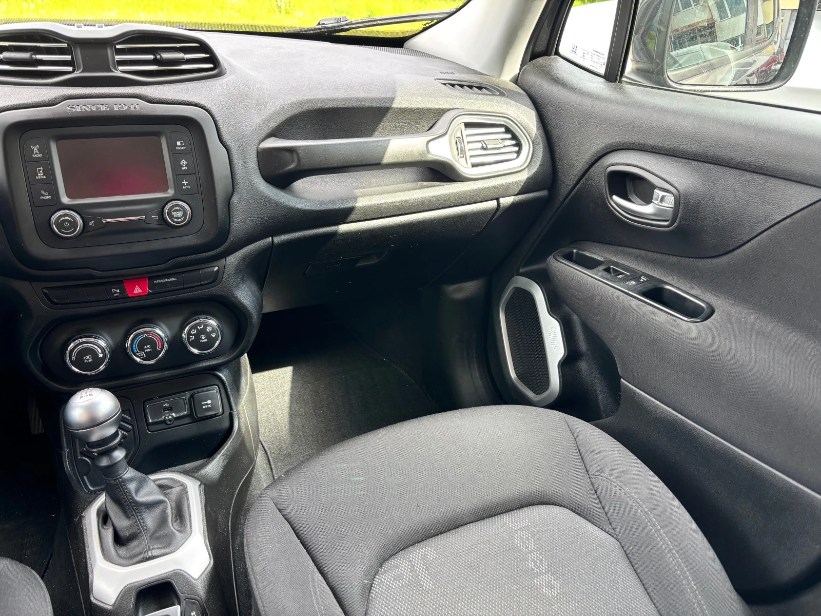 Jeep Renegade  - изображение 8