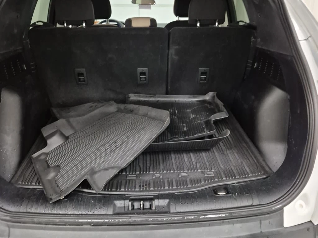 Ford Escape * SE HYBRID * CARFAX * ���� �� �� | Mobile.bg � ����������� 15