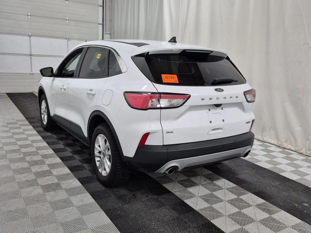 Ford Escape * SE HYBRID * CARFAX * ���� �� �� | Mobile.bg � ����������� 4
