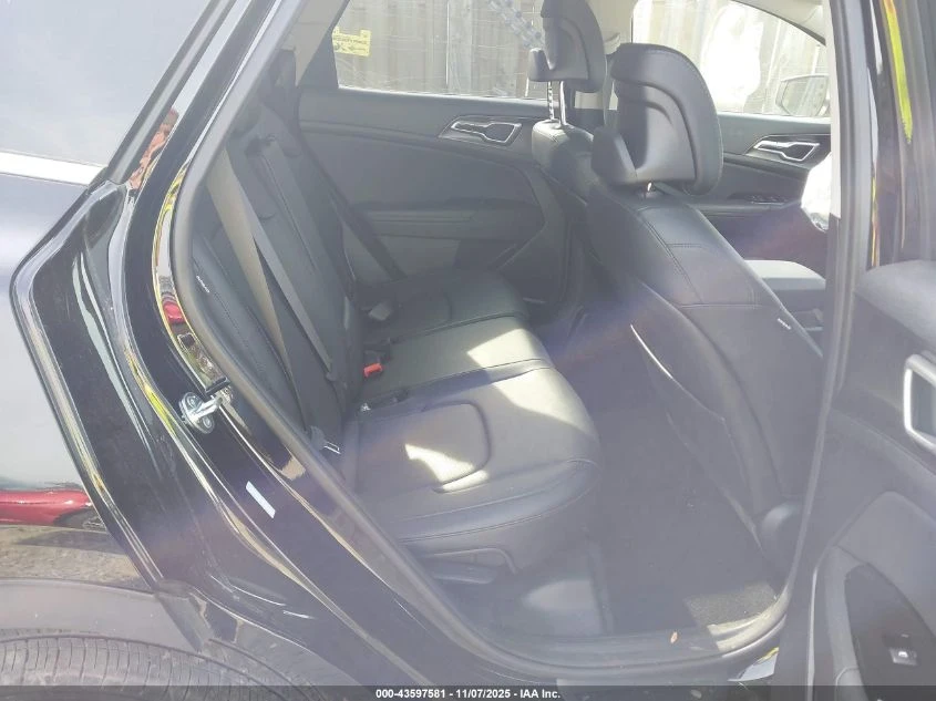 Kia Sportage 2.5L I-4 DI, DOHC, VVT, 187HP All Wheel Drive | Mobile.bg � ����������� 13