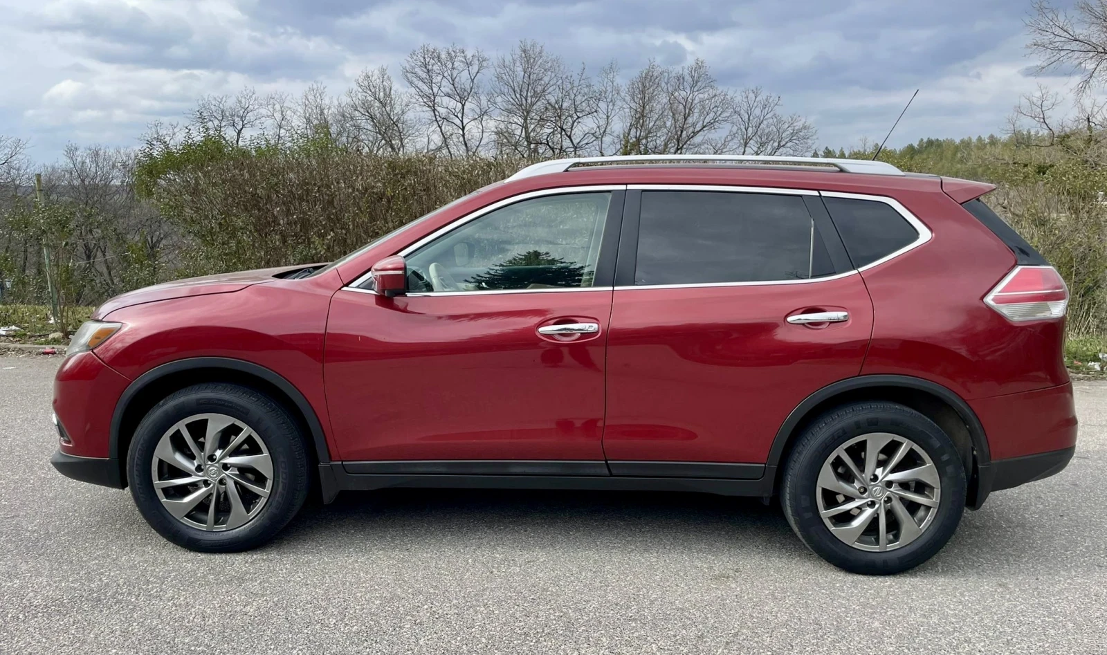 Nissan Rogue SL AWD - Газ. инжекцион , снимка 4 - Автомобили и джипове - 53883533