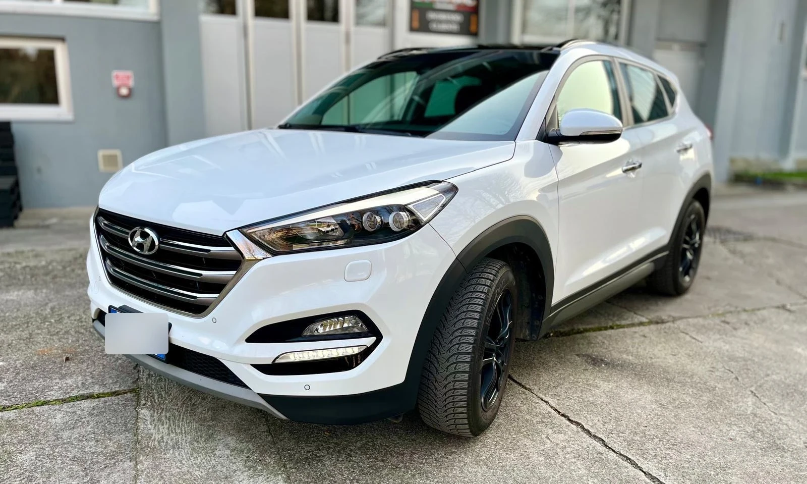Hyundai Tucson 1.7 CRDi DCT XPossible, снимка 4 - Автомобили и джипове - 54184278