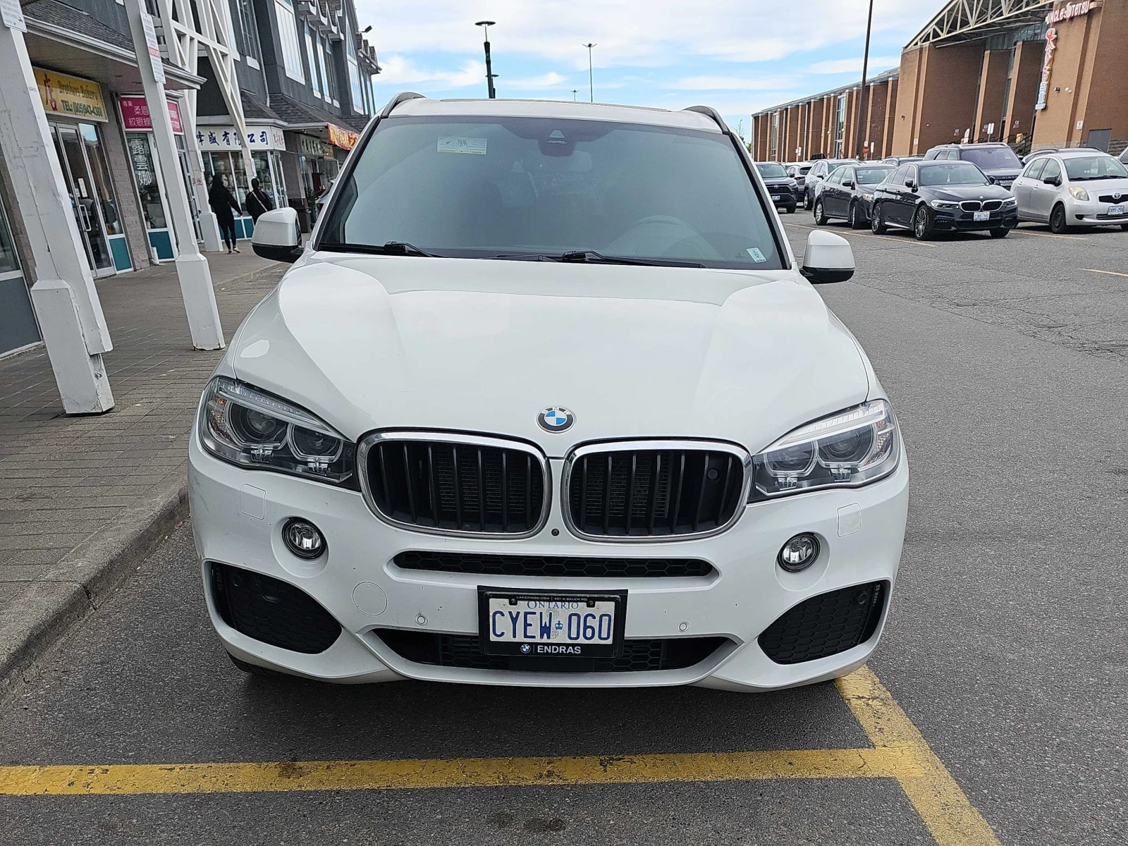 BMW X5 M Пакет * * Head Up * * Soft Close * * Carfax * * , снимка 2 - Автомобили и джипове - 54719750