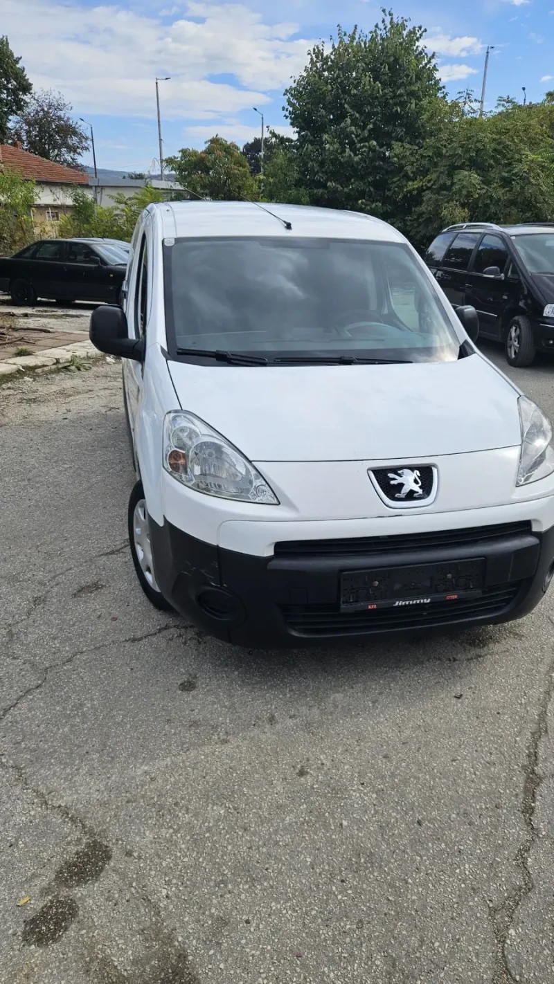 Peugeot Partner 1.6hdi. 75ks.без КЛИМА., снимка 8 - Бусове и автобуси - 47354555