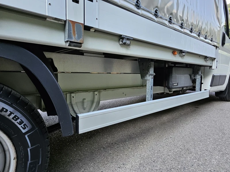 Peugeot Boxer, снимка 9 - Бусове и автобуси - 52171039