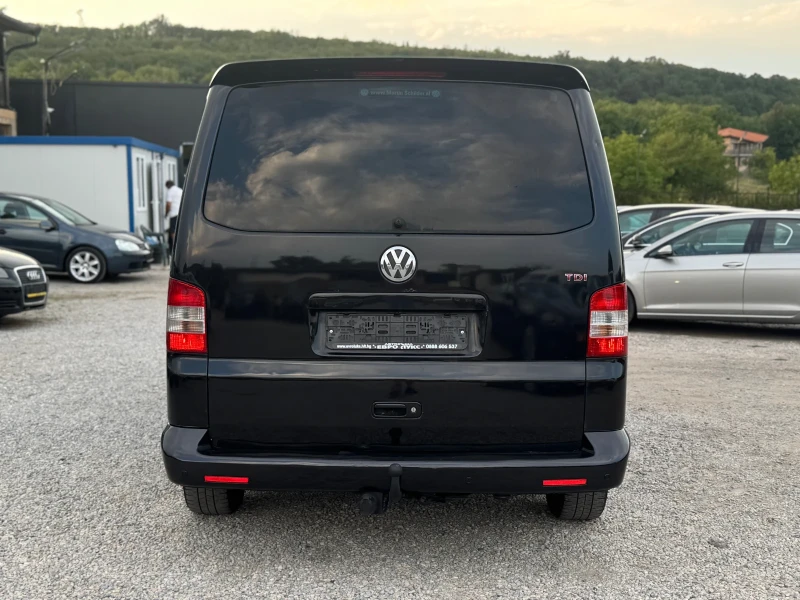 VW T5 2.5TDI 131кс 6с КЛИМАТИК ДЪЛГА БАЗА 5-места, снимка 5 - Бусове и автобуси - 51184594