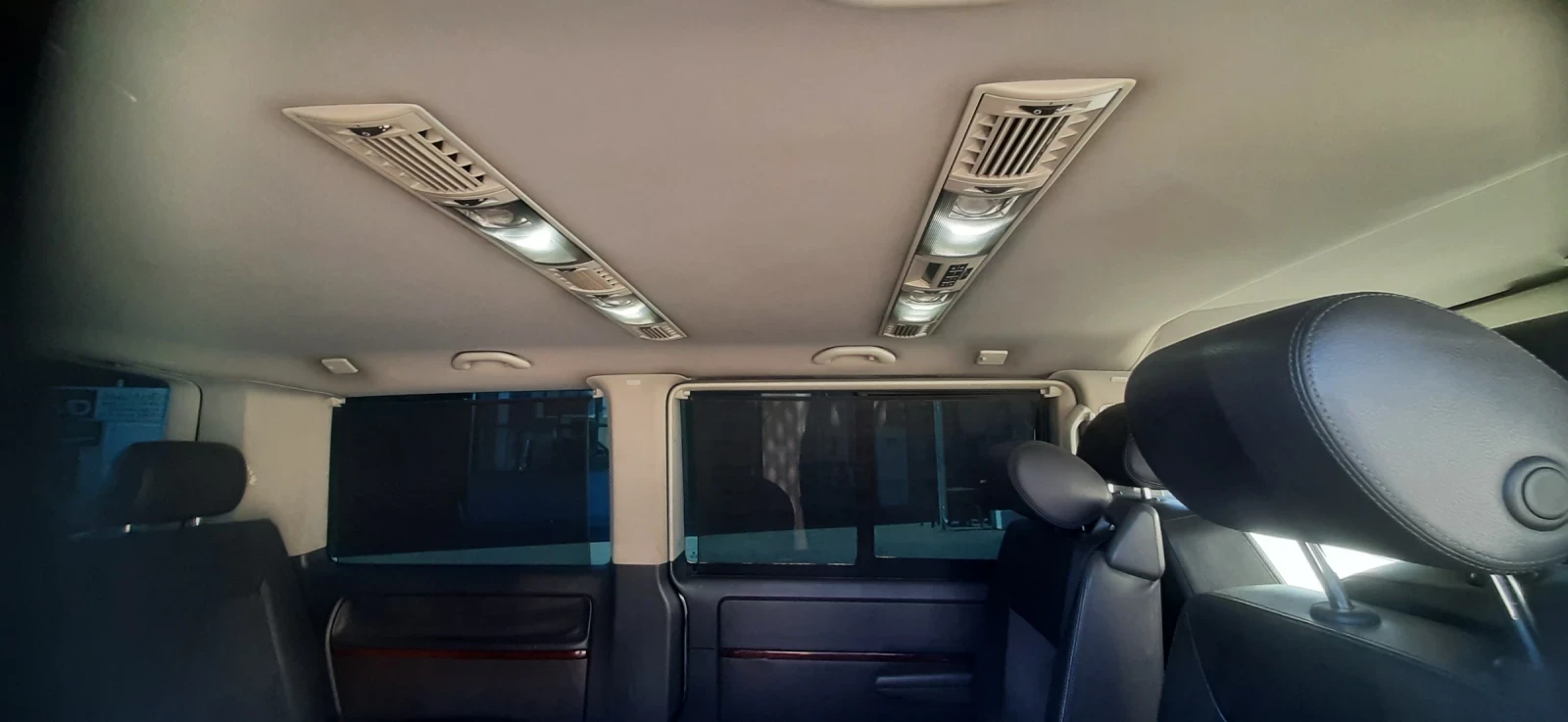 VW Multivan R line, снимка 5 - Бусове и автобуси - 56376958