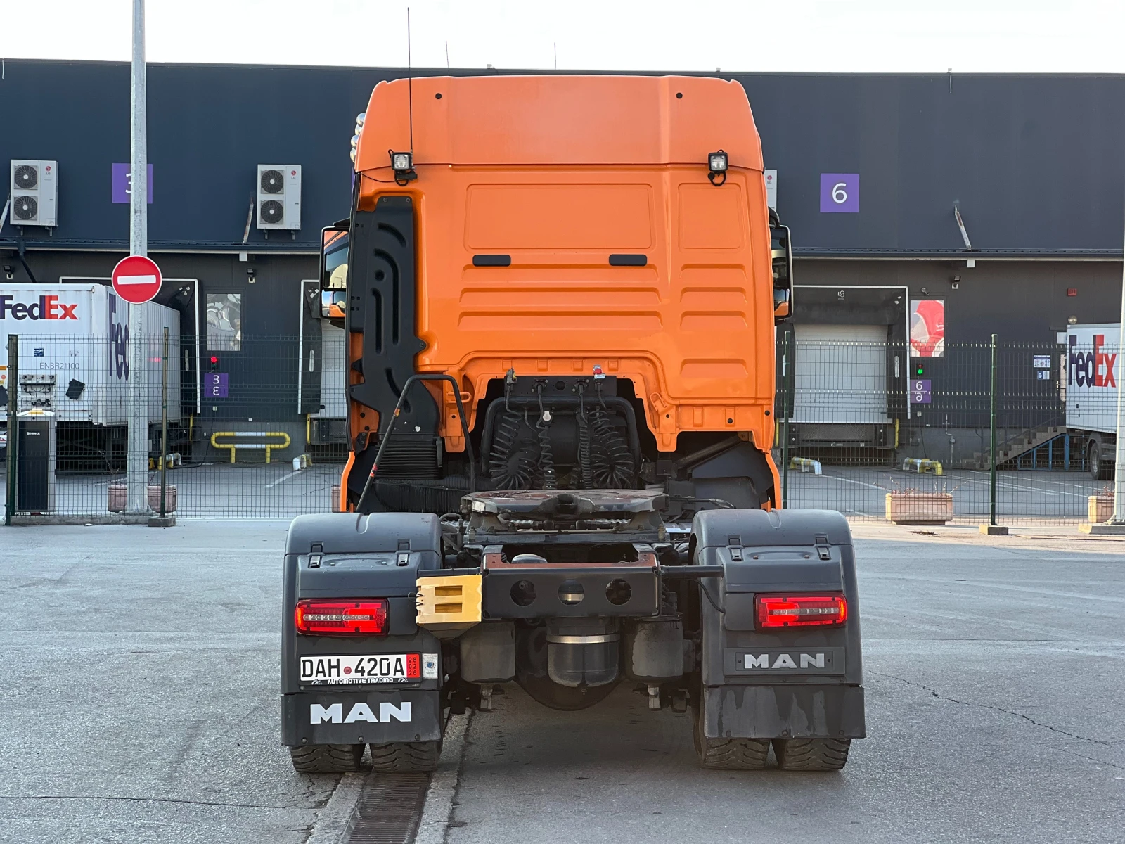 Man Tgx 18.500 4x2 LLS, хидравлика, ALCOA, RETARDER - изображение 4