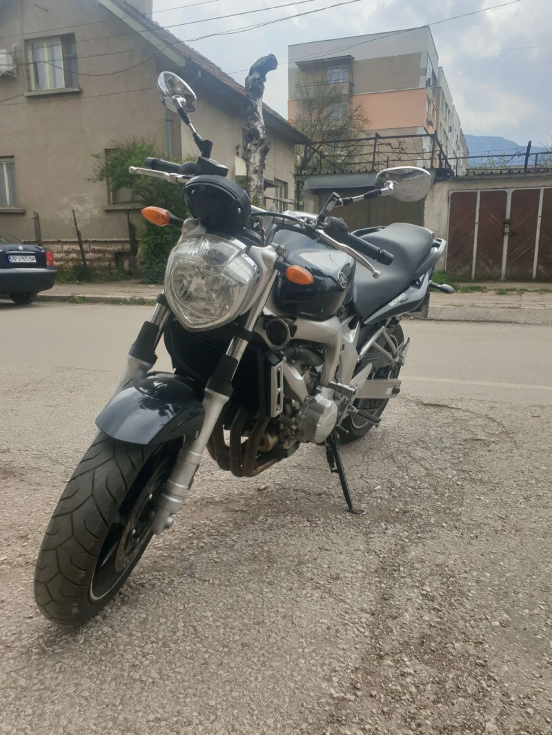 Yamaha FZ6