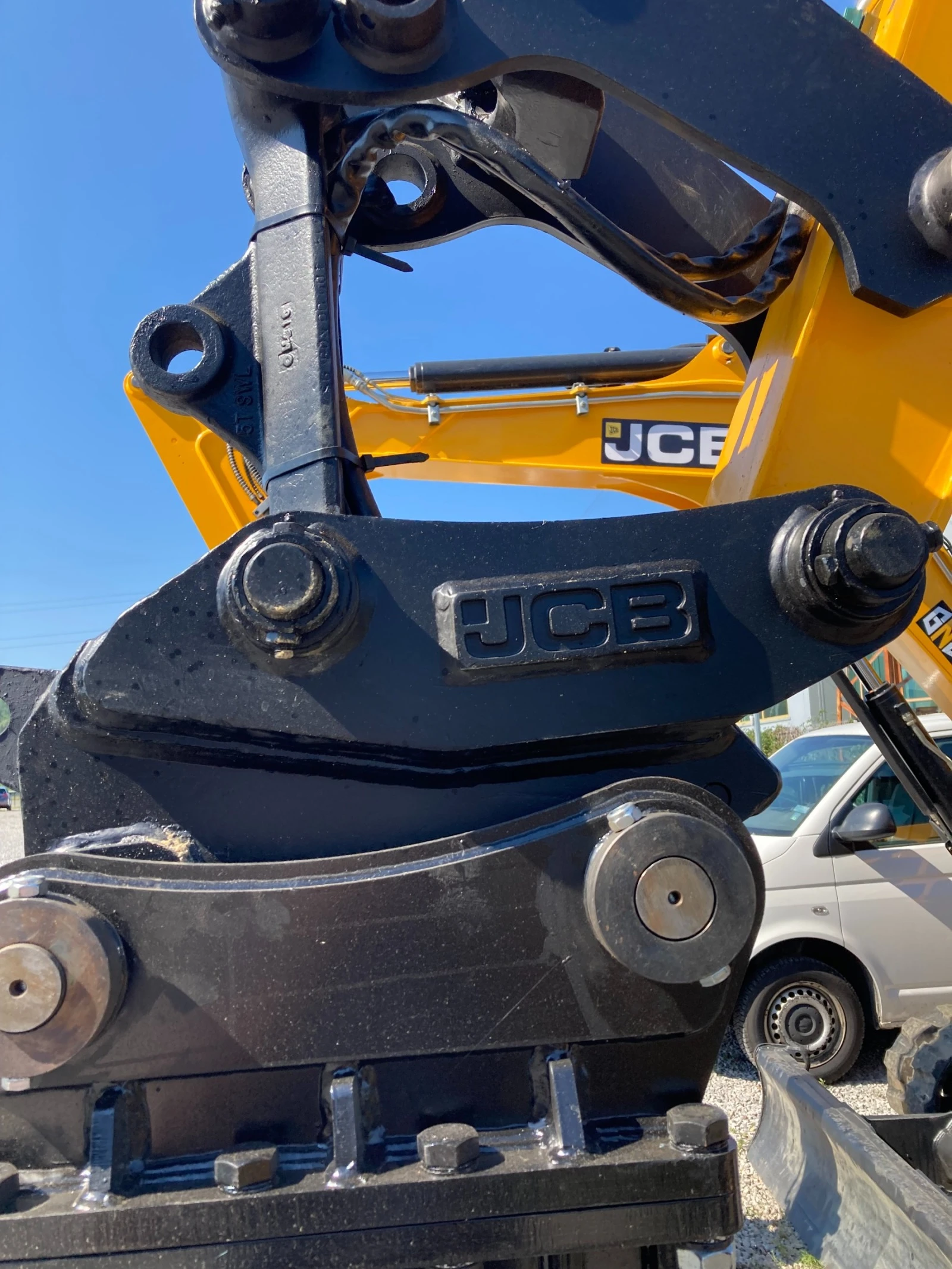 Багер JCB JCB65R-1 - изображение 6