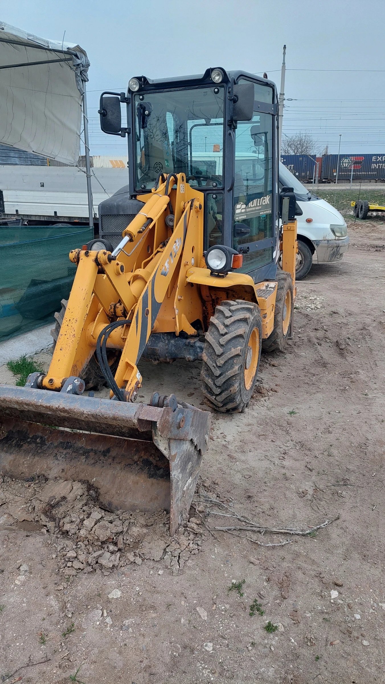 Багер JCB Venieri - изображение 3