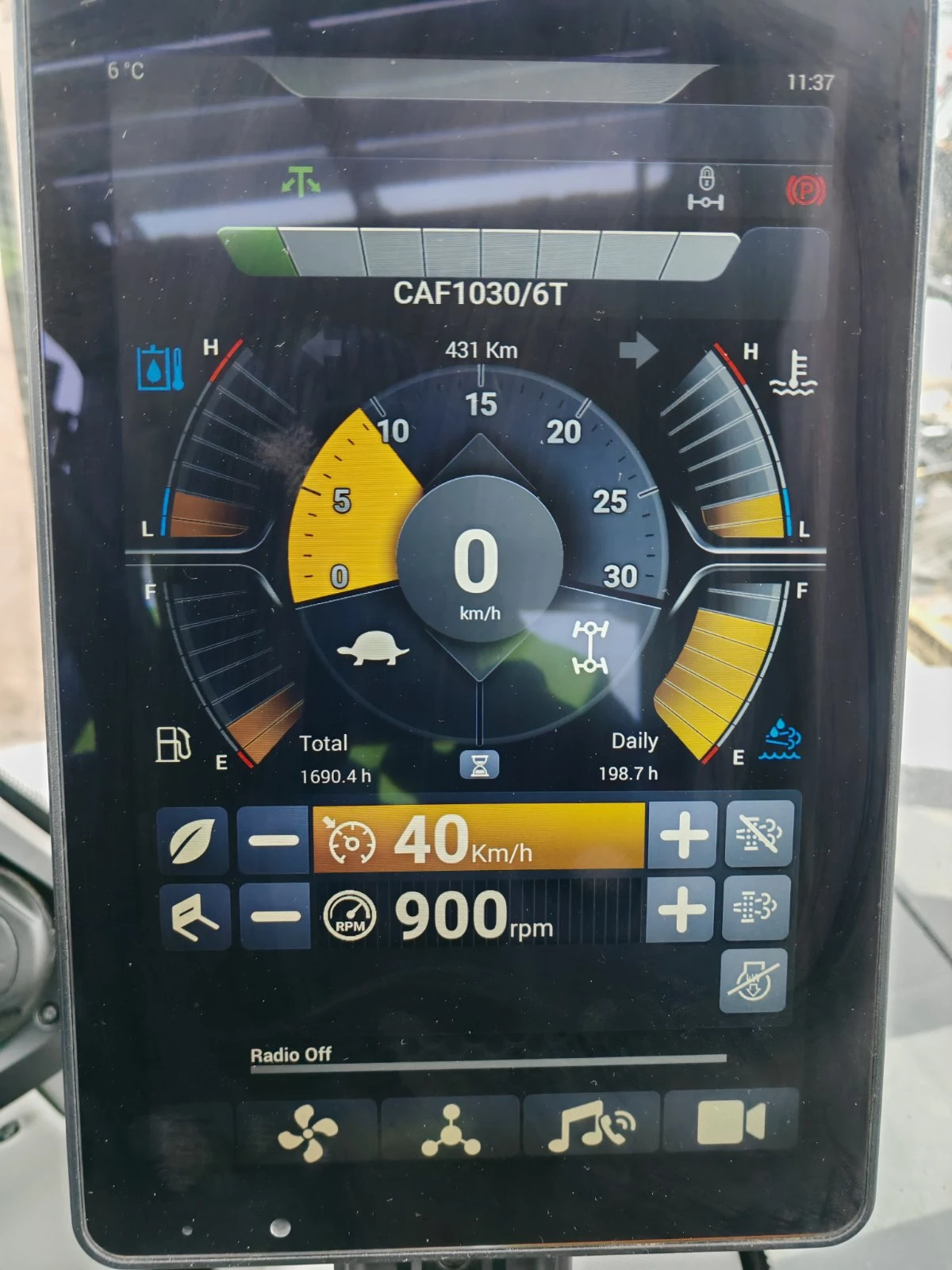 Телескопични товарачи Manitou MRT 2660 - изображение 9