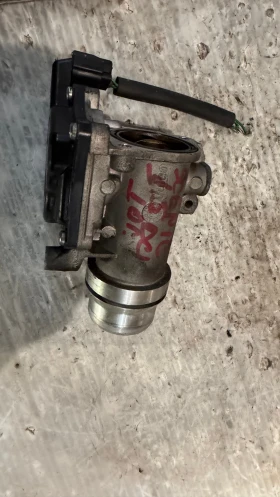 Дроселова Клапа за Dacia , Renault - 8200614985 / 012002671 / 253001381, снимка 2 - Части - 52930549