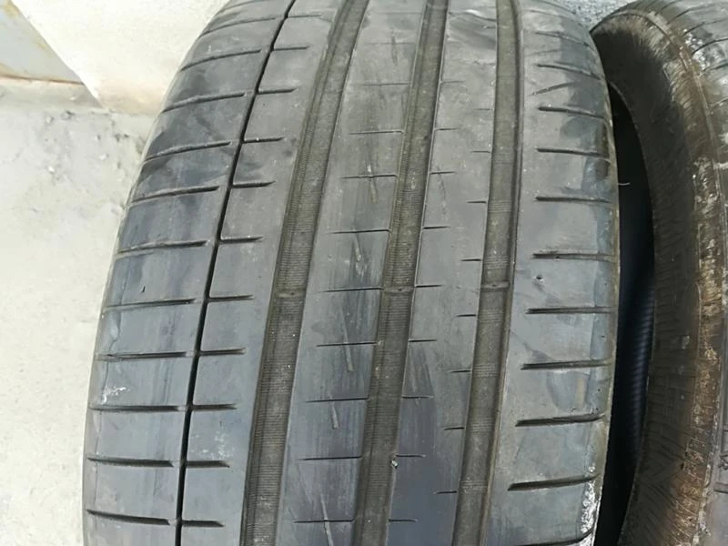 Гуми Летни 245/40R18, снимка 10 - Гуми и джанти - 21479760