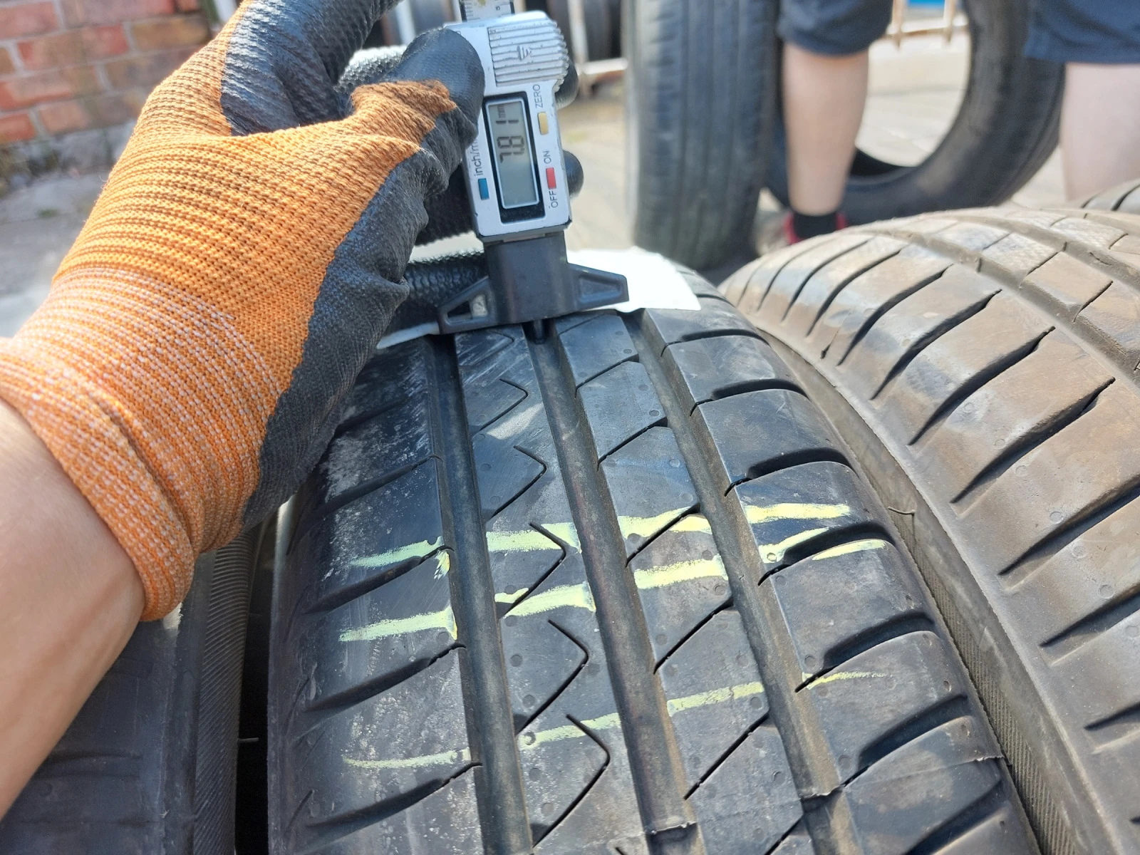 ���� 175/65R15 | Mobile.bg � ����������� 3