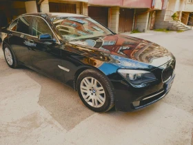 BMW 750 4.4i F01, снимка 4