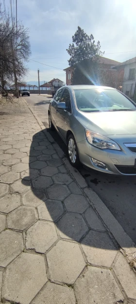 Opel Astra 1.7 CDTI, снимка 8
