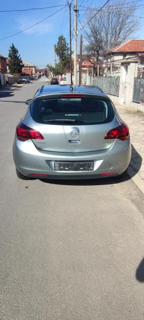 Opel Astra 1.7 CDTI, снимка 2