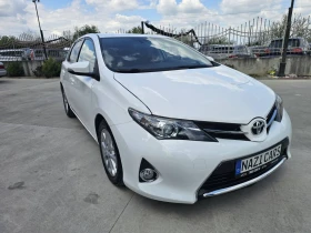 Toyota Auris 2.0 D-4D/ 124 к.с./ УНИКАТ, снимка 8