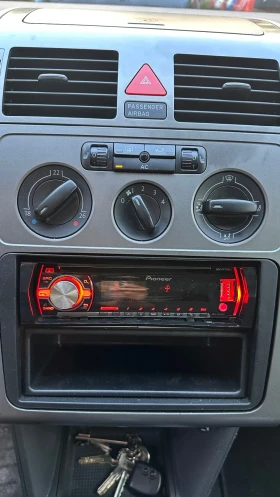 VW Touran 2.0, 110к.с. Метан, снимка 14