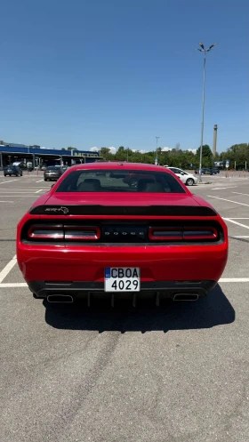 Dodge Challenger 5.7 HEMI, снимка 4