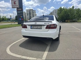 Mercedes-Benz E 220, снимка 5