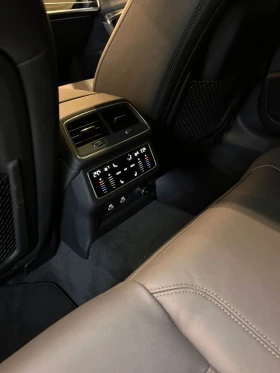 Audi Rs6 / CERAMIC/ CARBON/ B&O/ PANO/ HEAD UP/ 360/ - 183980 лв. - 43855906 13