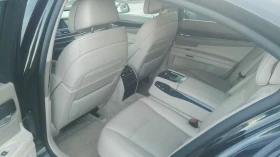 BMW 750 4.4i F01, снимка 13