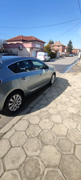 Opel Astra 1.7 CDTI - 3950 € / 7725.53 лв. - 81492244 5