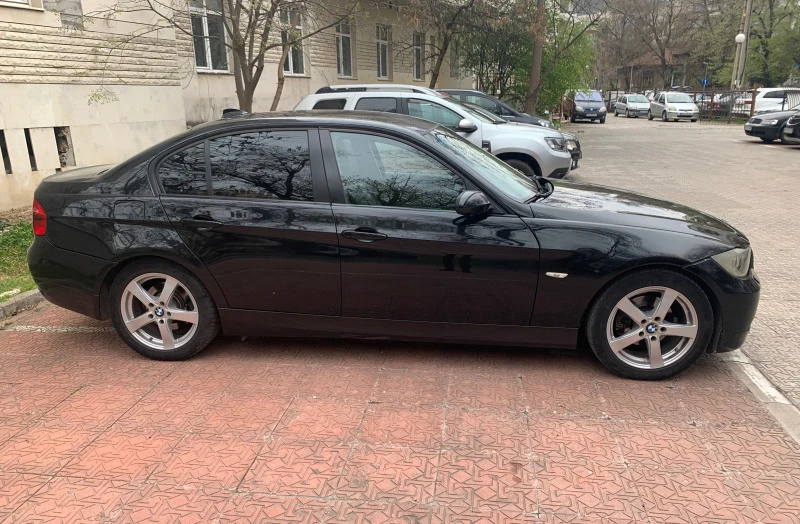 BMW 320, снимка 6 - Автомобили и джипове - 47078214