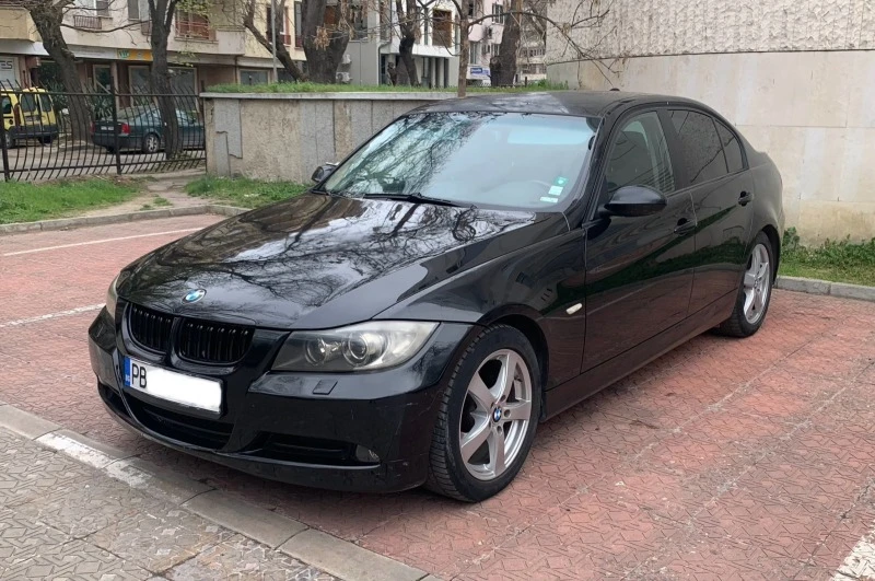 BMW 320, снимка 1 - Автомобили и джипове - 47078214