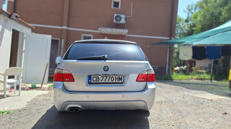 BMW 530 XDRIVE 235HP & LCI & DISTRONIC & PANORAMA& M PACK , снимка 5 - Автомобили и джипове - 46320685