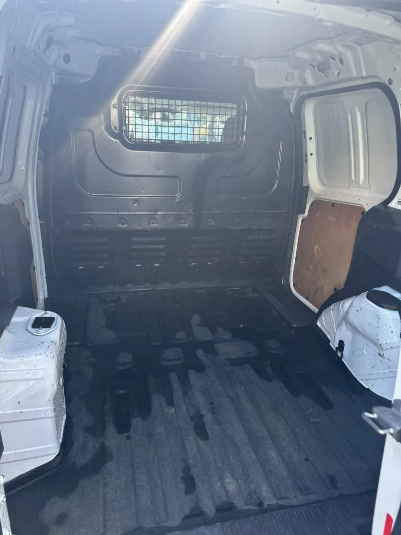 Ford Courier 1.5TD, снимка 8 - Автомобили и джипове - 51462813