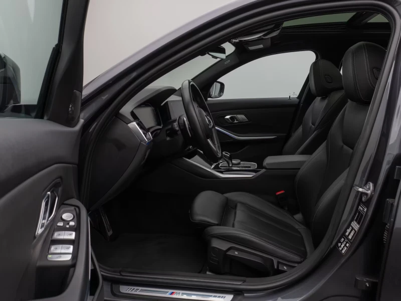BMW 340 d/xDR/340HP/M-SPORT/SHADOW/HUD/H&K/PANO/LASER/848f, снимка 10 - Автомобили и джипове - 52088788