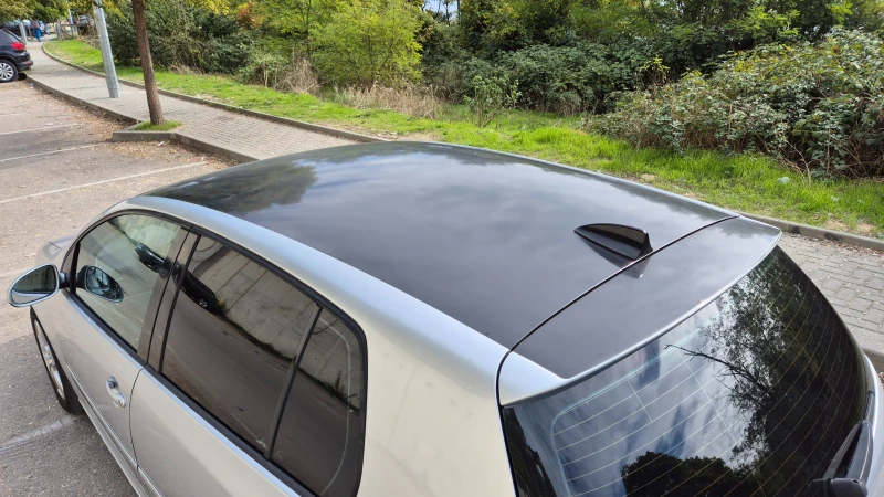 VW Golf 2.0 TDI, снимка 9 - Автомобили и джипове - 52530395