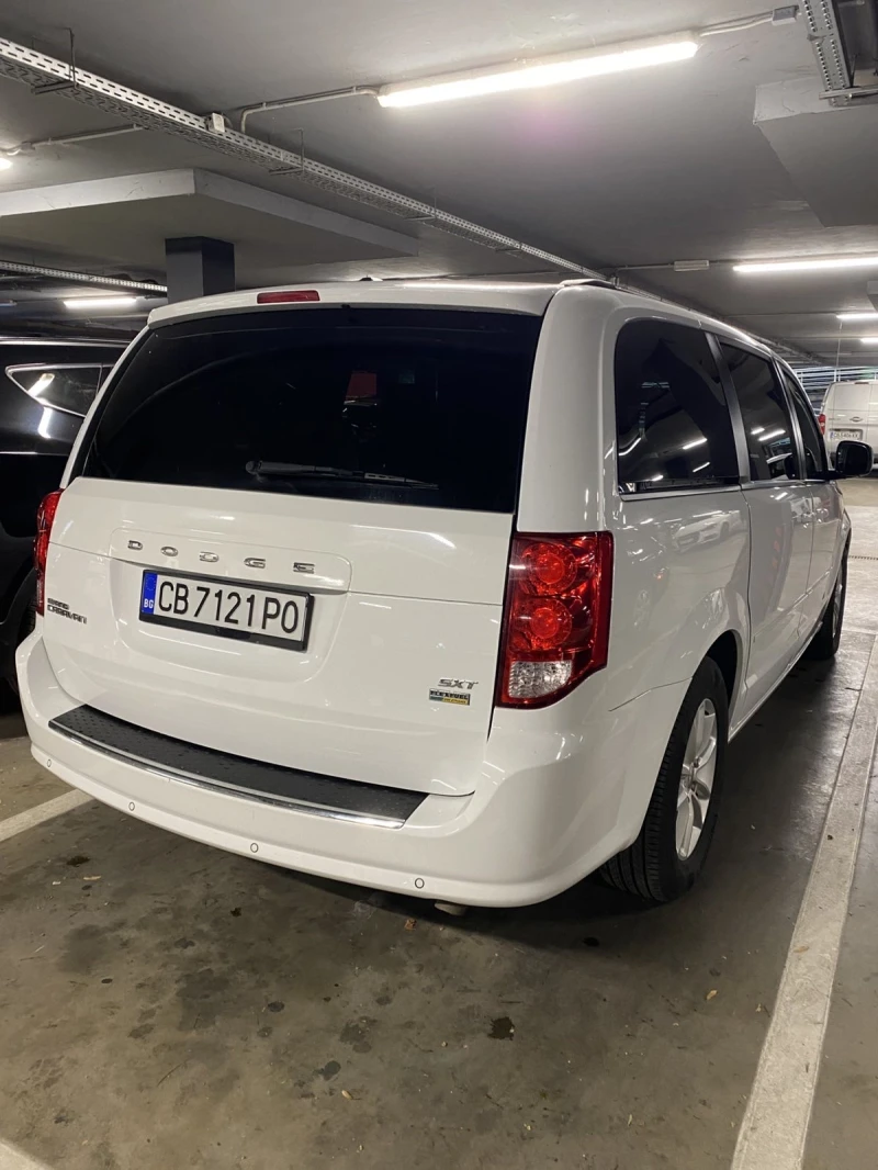Dodge Caravan, снимка 2 - Автомобили и джипове - 52382294