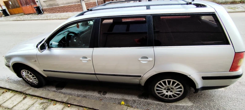 VW Passat Kombi, снимка 3 - Автомобили и джипове - 52583835