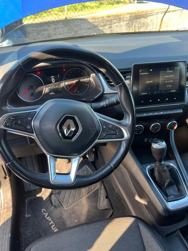 Renault Captur 0.9TCE, снимка 9 - Автомобили и джипове - 52738896