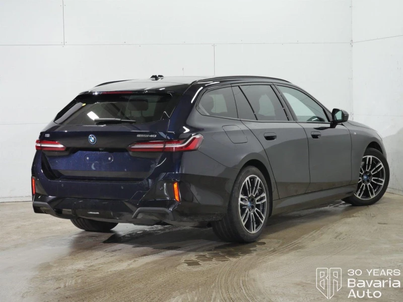 BMW i5 40 eDrive Touring M Sport Paket, снимка 3 - Автомобили и джипове - 52835396
