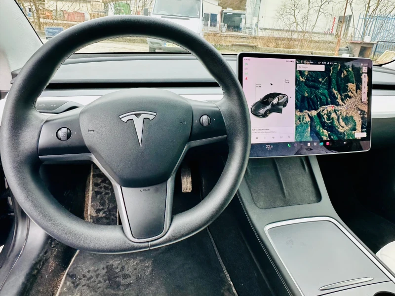 Tesla Model 3 LFP, снимка 12 - Автомобили и джипове - 52975669