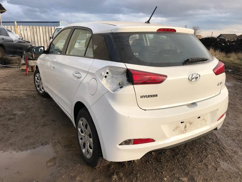 Hyundai I20 1.4crdi 16v, снимка 3 - Автомобили и джипове - 21921036